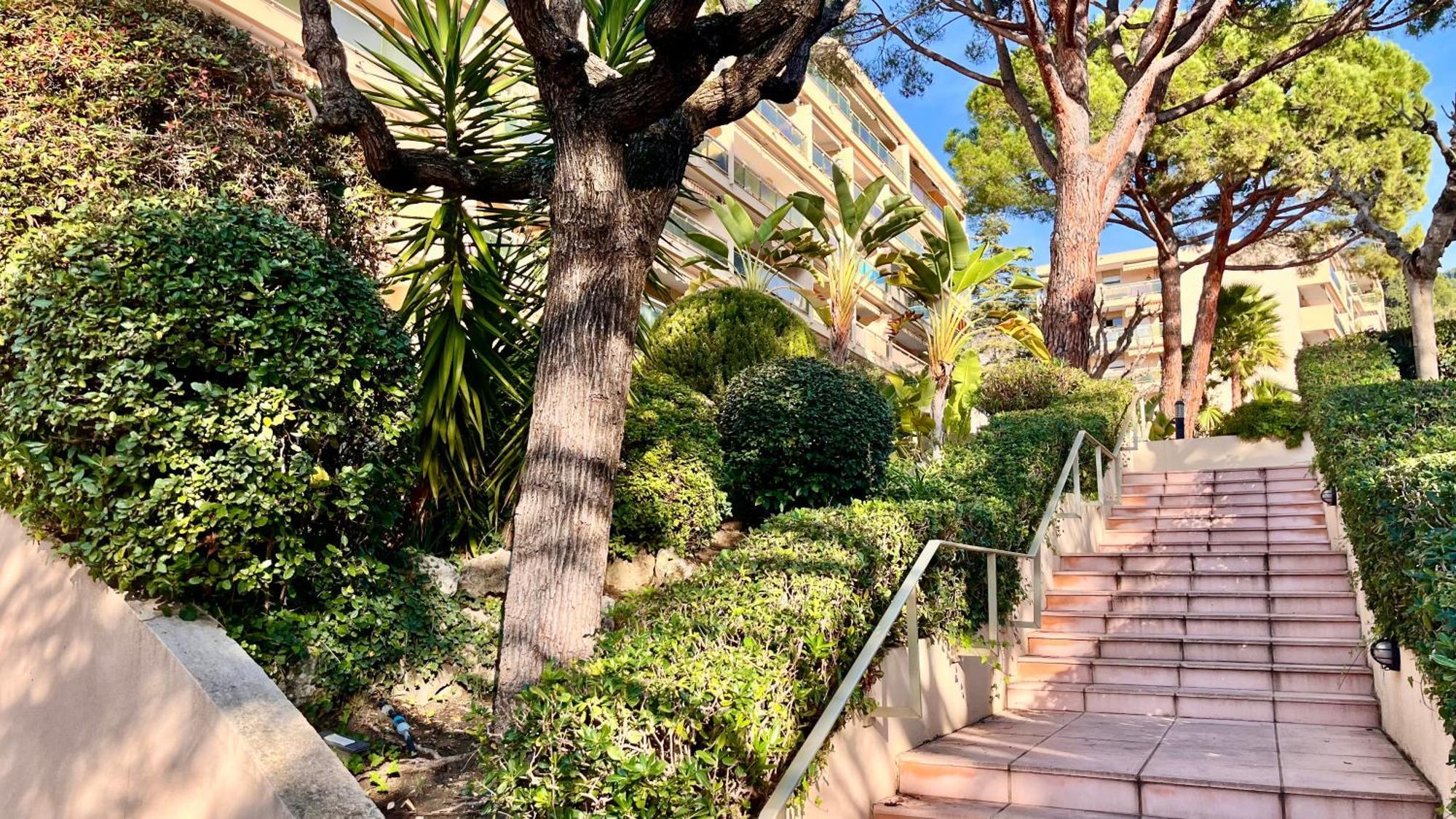 L'azur - De Standing - Piscine - Parking Apartment Le Cannet